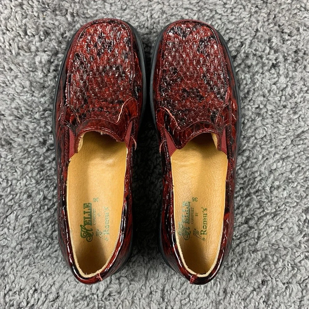 Helle Romu's Comfort Shoes Black Red Spain Reptile Skin Loafer Sz EU 36 US 5.5-6